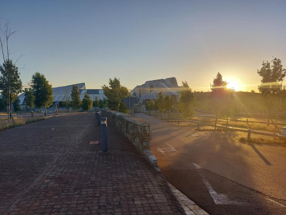 Apartamento Vieiro Con Plaza Garaje Gratis Santiago de Compostela Dış mekan fotoğraf