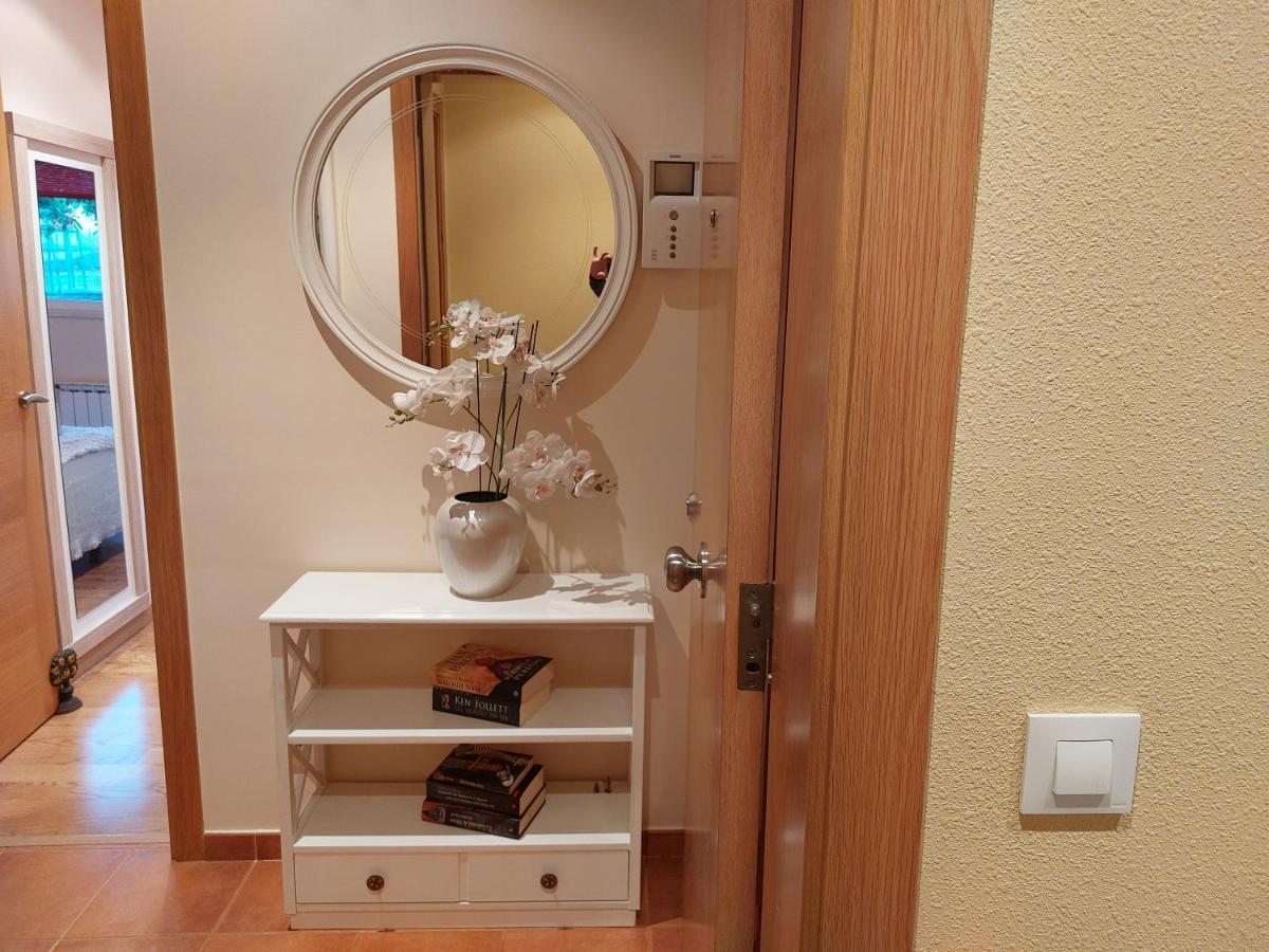 Apartamento Vieiro Con Plaza Garaje Gratis Santiago de Compostela Dış mekan fotoğraf